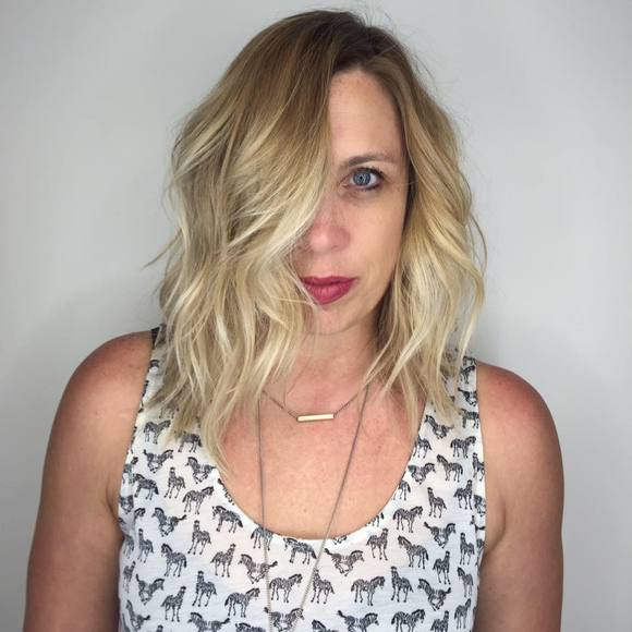 Meet your Posher, Dawn - Picture 1 of 1